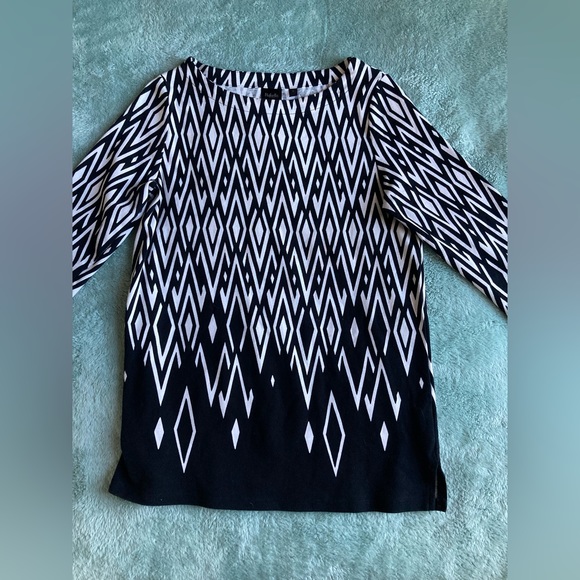 Almost new Rafaella top. Cotton knit geometric black and white medium - Picture 3 of 8